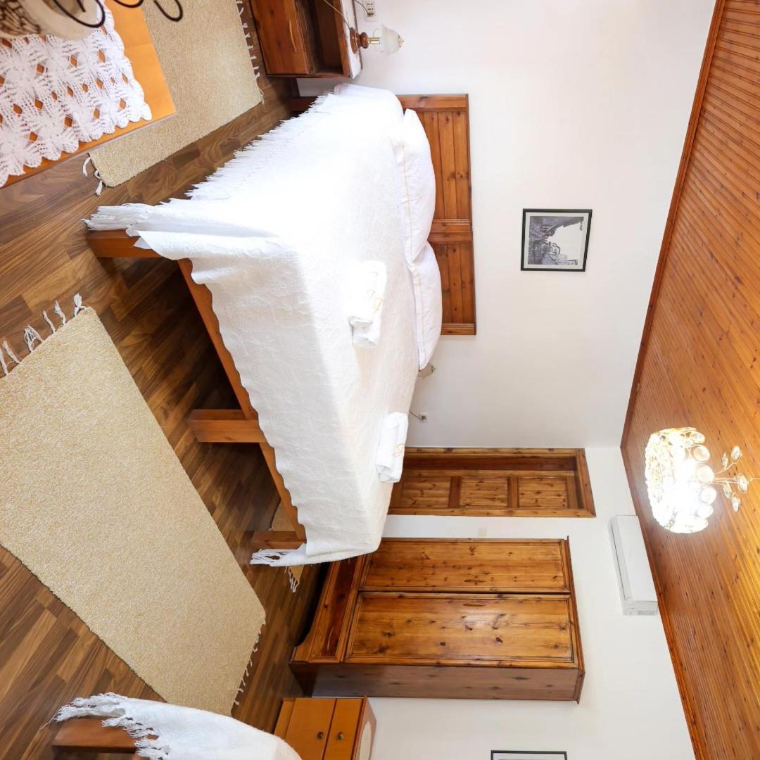 Guest House J.Prifti Berat Luaran gambar