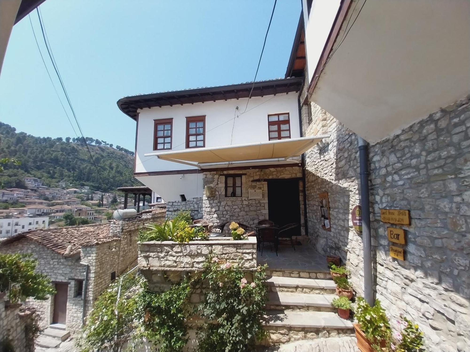 Guest House J.Prifti Berat Luaran gambar