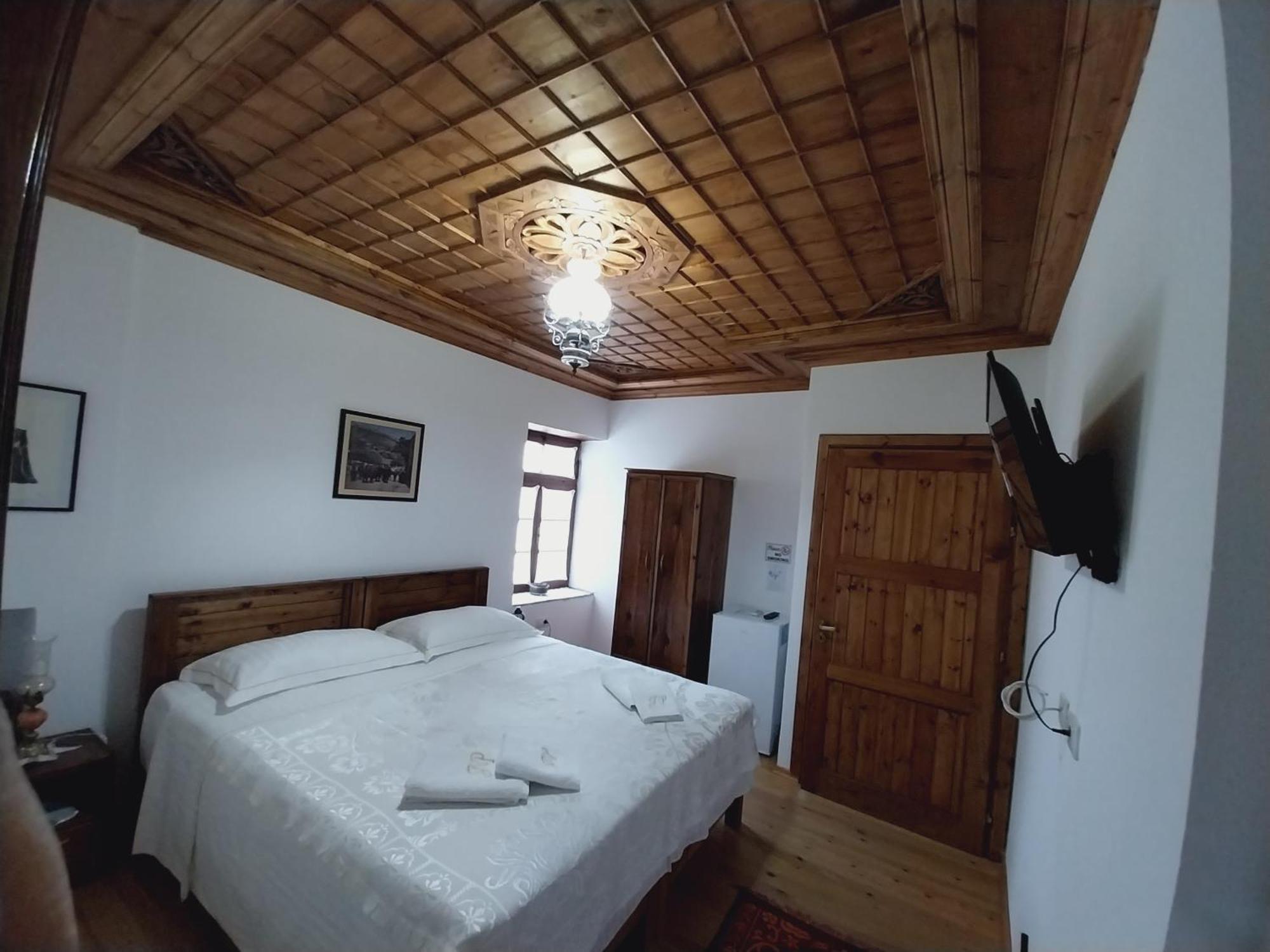 Guest House J.Prifti Berat Bilik gambar